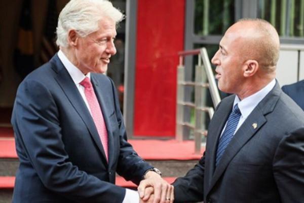 DOBRODOŠLI U SVOJ DOM, VI STE U SRVIMA SVIH ALBANACA! Ovako je Haradinaj pisao o KLINTONU na FEJSBUKU! (FOTO)