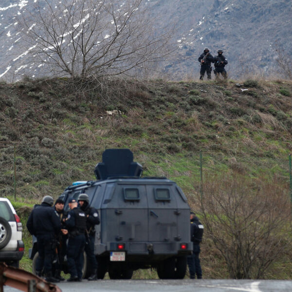 ALBANAC IZVADIO NOŽ I KRENUO NA SRPSKU DECU: Hitno se oglasio Petar Petković povodom novog UŽASA NA KOSOVU