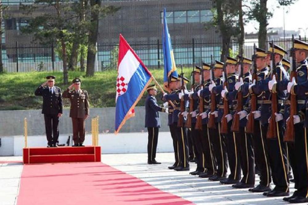 HRVATSKA ĆE VOJNO ŠTITITI SUVERENITET CRNE GORE! Opasne izjave pred dolazak Milanovića u posetu Milu!