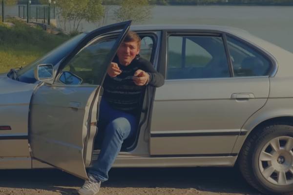 GOTOVO JE SA ZOKIJEM ŠUMADINCEM, STIGAO JE ZOKA BOSANAC: Naslov njegovog hita je previše VULGARAN za NASLOV