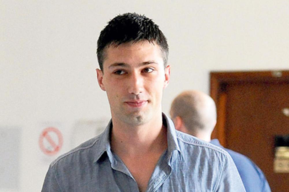 MAJKA JE PLAKALA, JA SAM BIO BAŠ OPUŠTEN: Upucani sin Suzane Perović IMAO JE BURNU PROŠLOST, robijao je ZBOG OVOGA