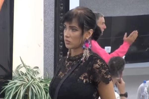 ALEKSANDRA TVRDI DA JE DAVID ŠUTIRAO I GAZIO I DA POSTOJE SNIMCI NASILJA! David poludeo: Ti si najveće SMEĆE