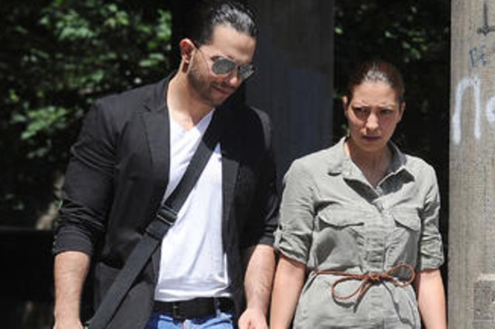 POSLE SMRTI DŽEJA GUBI JOJ SE SVAKI TRAG: Šta se desilo sa Anom Ramadanovski, posle razlaza sa Adilom i oproštaja?!