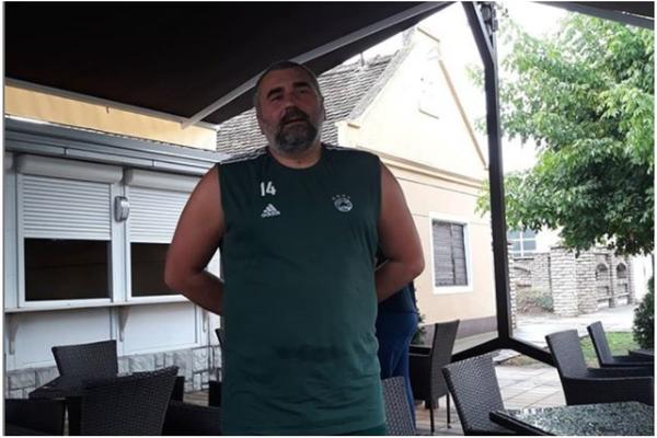 MIKI S NANOGICOM ULAZI U ZADRUGU 3: Za njega će važiti RIGOROZNA pravila, a ovde će ZASIGURNO BITI POD KONTROLOM!!!