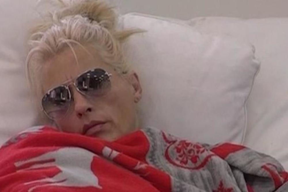 ŠTA JE S OVOM ŽENOM?! SUZANA I DALJE OPRAVDAVA MIKIJEVO ZVERSKO NASILJE: Ne znam kako je izdržao! (VIDEO)