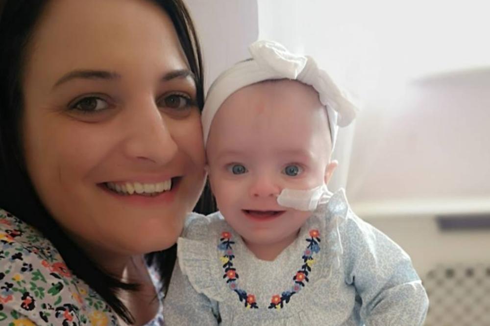 DOŽIVELA JE 13 POBAČAJA, A ONDA JOJ SE DOGODILO ČUDO: Nakon izvanrednih napora lekara, na svet je došla ONA (FOTO)