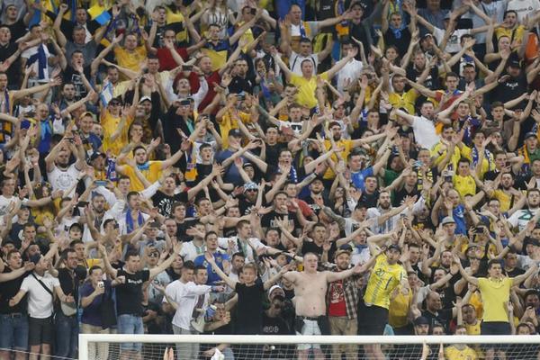 OPET DVOSTRUKI ARŠINI U UEFA: Istraga protiv Ukrajine, ali ne zbog vređanja Srbije i Rusije!