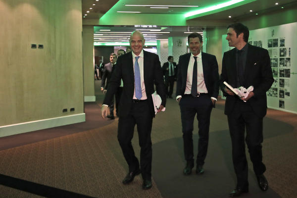 BOBAN OSTAVIO INFANTINA I NAPUSTIO FIFA: Kad te zovu Milan i Maldini ne možeš da se ne odazoveš!