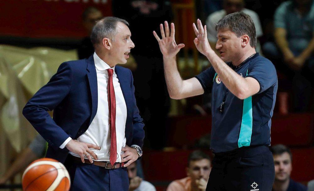 Milan Tomić kaže da iza svega stoji plan crno-belih