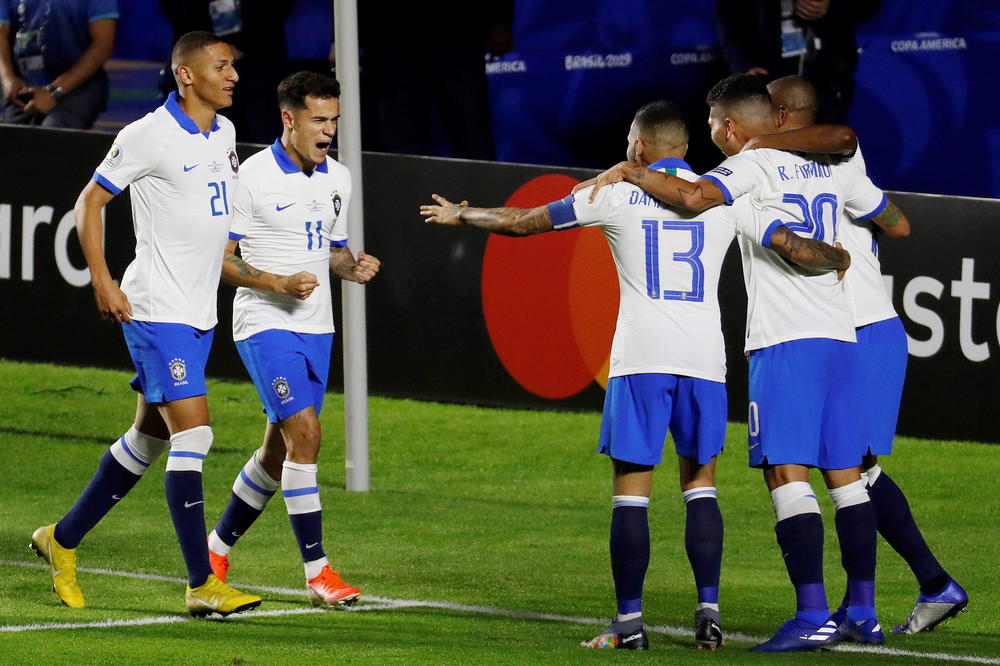 KRENUO KOPA AMERIKA: Posle 60 godina plavo-beli Brazil nije zadovoljio navijače, ali je pobedio na otvaranju!