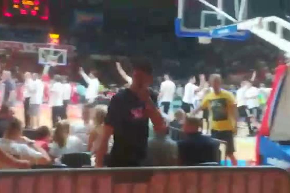 DA LI OVO ZNAČI DA SE VRAĆA NA MARAKANU? Došao da podrži Zvezdu na Večitom derbiju, pa dobio ogromne ovacije!