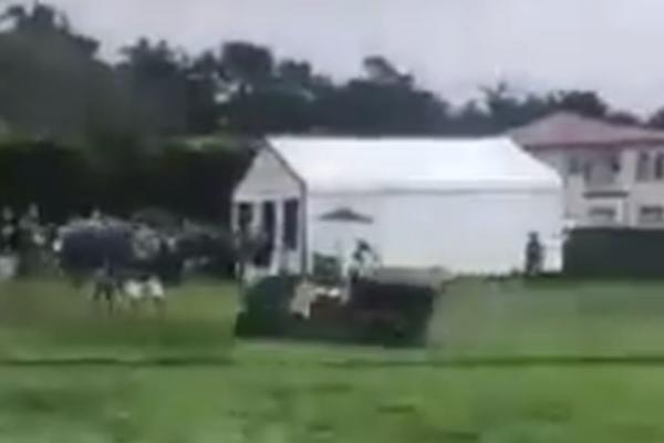 STRAVIČNE SCENE NA US OPENU: Vozilo podivljalo i kosilo sve pred sobom, bilo je i povređenih!