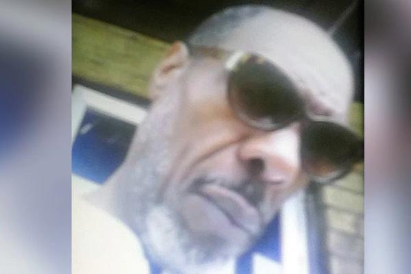 SESTRE DALE ODOBRENJE DA IM SE BRAT SKINE SA APARATA: Spremale sahranu, kada se ON POJAVIO NA VRATIMA (VIDEO)