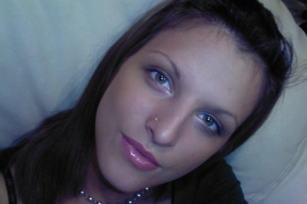 DA LI JE PREPOZNAJETE?! Ona je jedan od najvećih RIJALITI IGRAČA, a ovako je izgledala pre svih ESTETSKIH KOREKCIJA