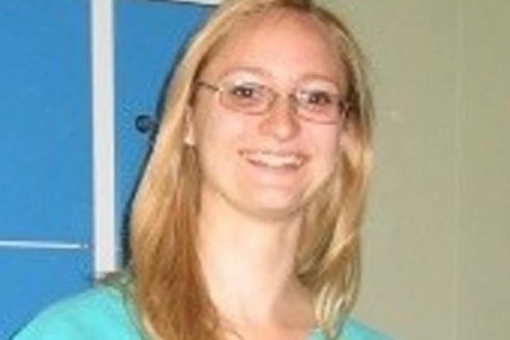 OVO JE MAJKA KOJA JE UBILA ĆERKICU (3) PA SEBE! Njen muž je došao iz treće smene I ZATEKAO UŽAS! (FOTO)