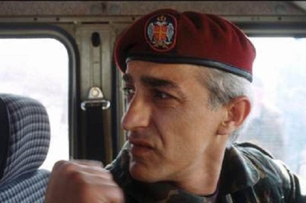 KAPETAN DRAGAN PUŠTEN IZ ZATVORA! Policajci su ga prebacili do graničnog prelaza, a onda je proteran iz HRVATSKE