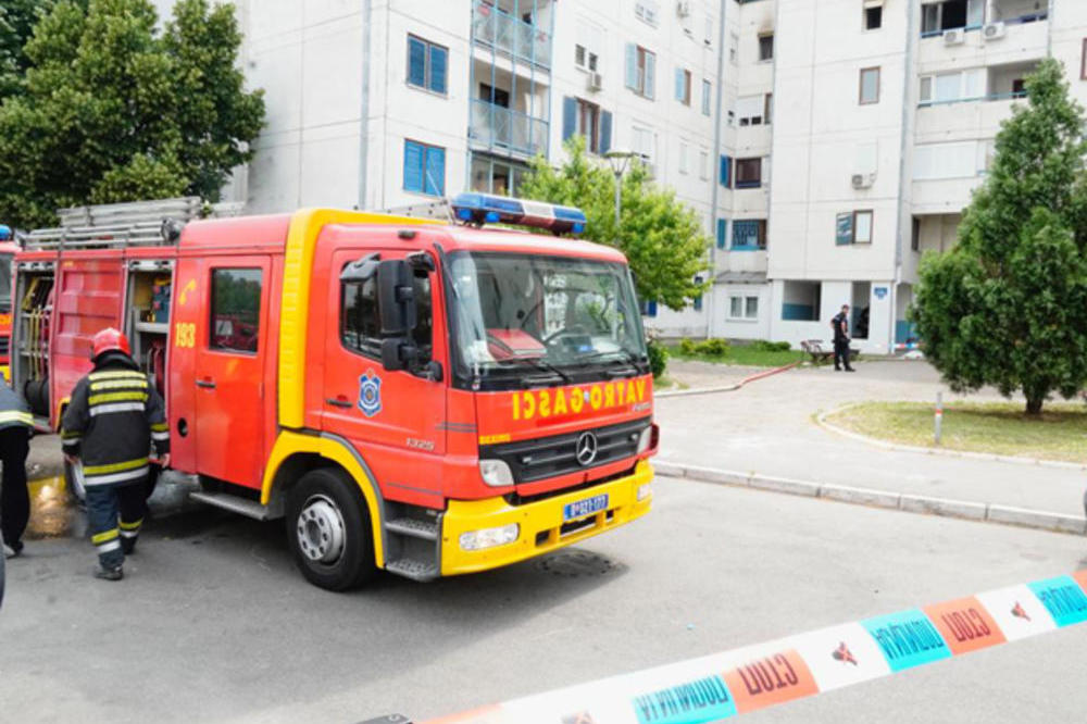 POŽAR NA LIONU! Vatra zahvatila potkrovlje jedne zgrade