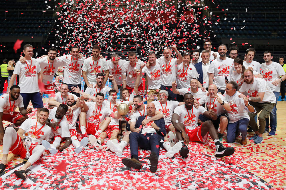 ZVEZDA JE ŠAMPION SRBIJE! Bili Beron u poslednjoj sekundi pogodio za pobedu i titulu protiv Partizana!