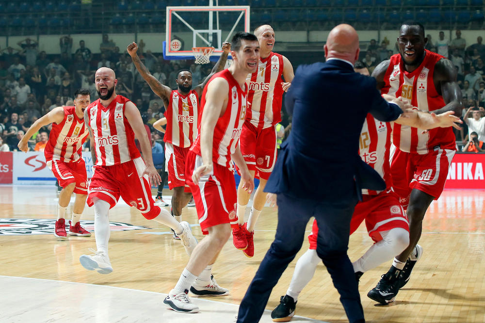 DELIJE, GLEDAJTE NAJJAČE TIMOVE EVROPE ZA MALE PARE: Zvezda pušta u prodaju karte za Evroligu!