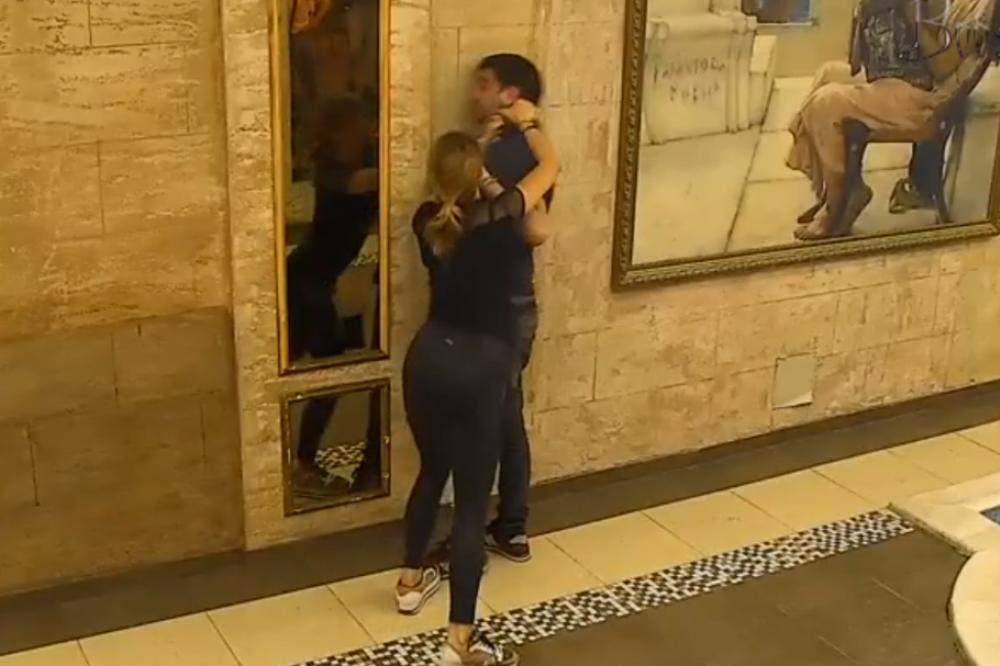 ZAUSTAVITE OVO DVOJE!  Jelena zgrabila Marinkovića za vrat, pa ga DAVILA: On sav KRVAV kuka I ZAPOMAŽE!