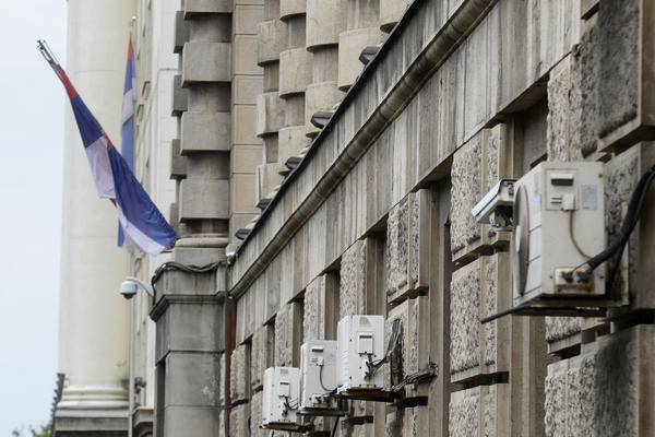 KLIMA PALI RAČUNE, BUKVALNO! Rashlađivanje domaćinstva košta, RAČUN ZA STRUJU ĆE VAM BITI DRASTIČNO VEĆI