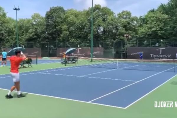 ĐOKOVIĆ TRENIRA U BEOGRADU: Neobična odluka srpskog tenisera da se na ovakav način sprema za Vimbldon!