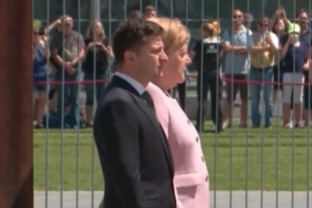 OTKRIVENA MISTERIOZNA BOLEST ANGELE MERKEL?! Nemačka kancelarka ima KURU! EVO O ČEMU SE RADI