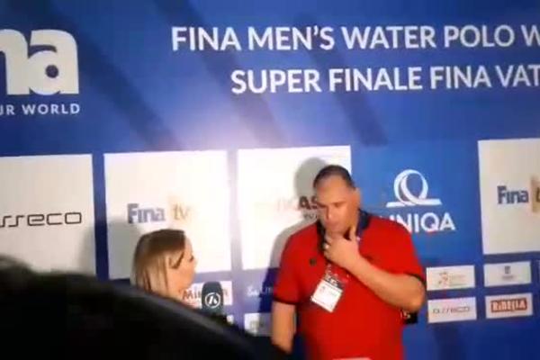 NAJBOLJI TRENER IMA NAJBOLJI SMISAO ZA HUMOR: Dejan Savić nasmejao novinare posle pobede nad Australijom!
