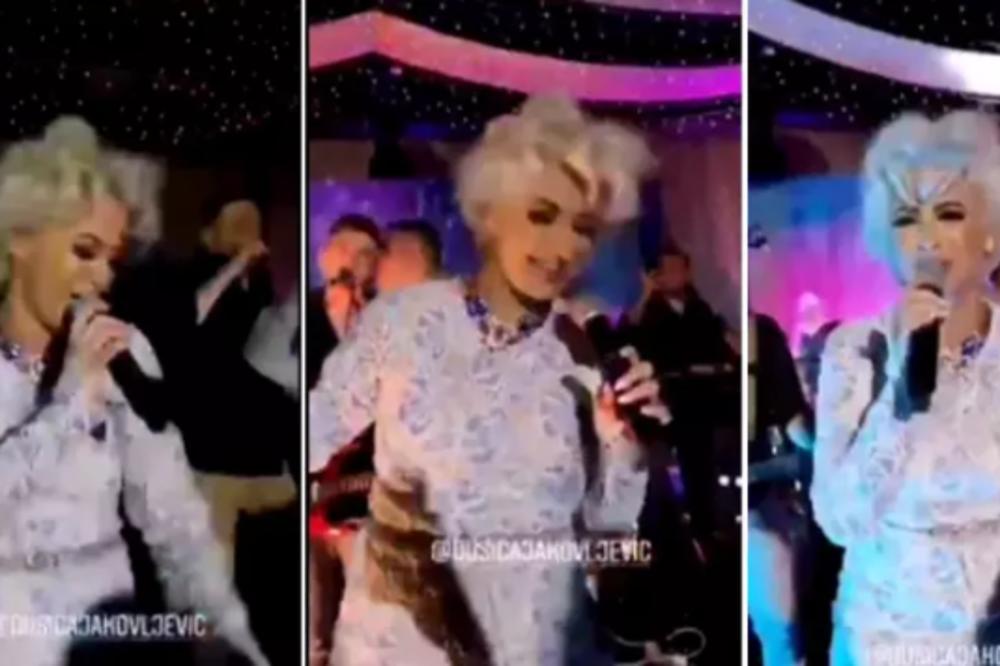 ZNAMO KAKO PEVAJU LUNA I KIJA, A KAKO PEVA VODITELJKA? Dušica ZGRABILA mikrofon pa PODIGLA SVE NA NOGE!