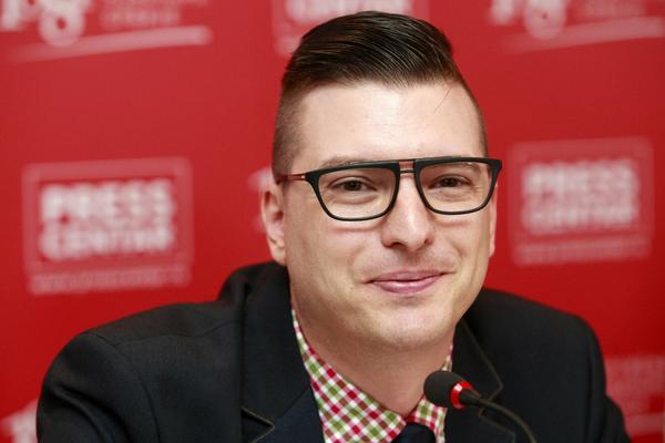 PREDRAG AZDEJKOVIĆ HOĆE U SNS? Pitao je predsednika ONO ŠTO JE SVE ZANIMALO