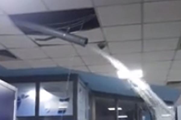 OLUJA IZAZVALA HAOS NA SVETSKOJ LIGI U BEOGRADU: Pukla cev na Tašu, voda kuljala na sve strane!