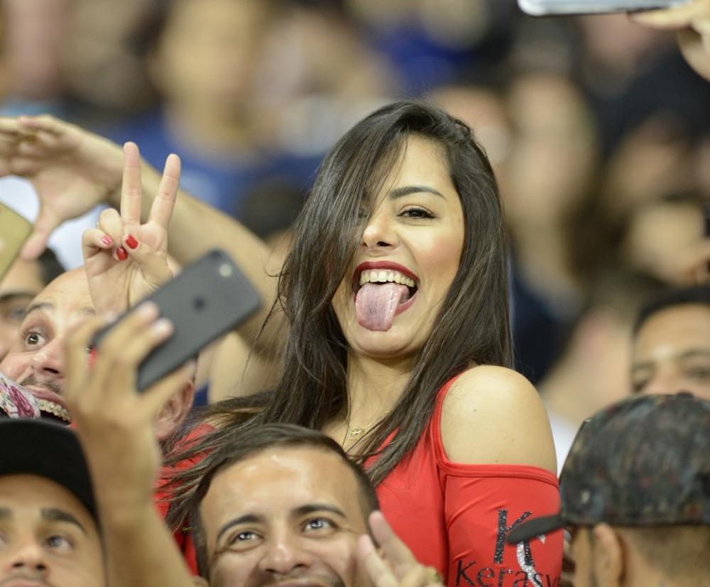 Larisa Rikelme je bila u vezi sa ovim zločincem