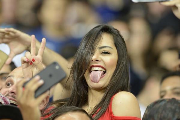 NOVA TRANSFORMACIJA VRELE LARISE RIKELME: Paragvajka opet neprepoznatljiva - gledamo u butine i ne verujemo! (FOTO)