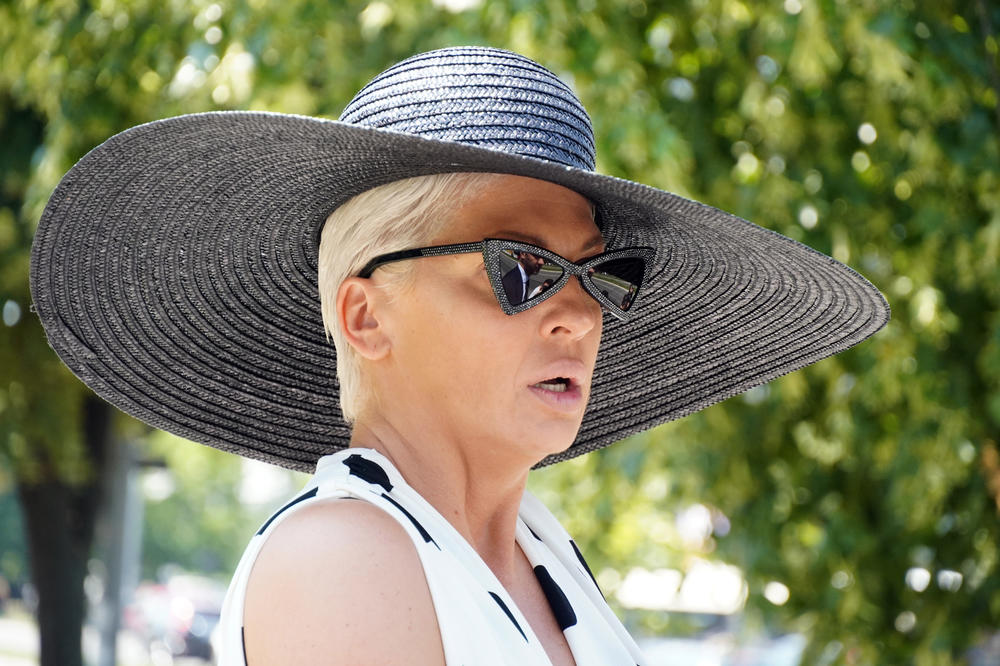 KARLEUŠI POKUŠALI DA ZABRANE KONCERT U REPUBLICI SRPSKOJ: Diva je, međutim, ŽESTOKO ODGOVORILA!