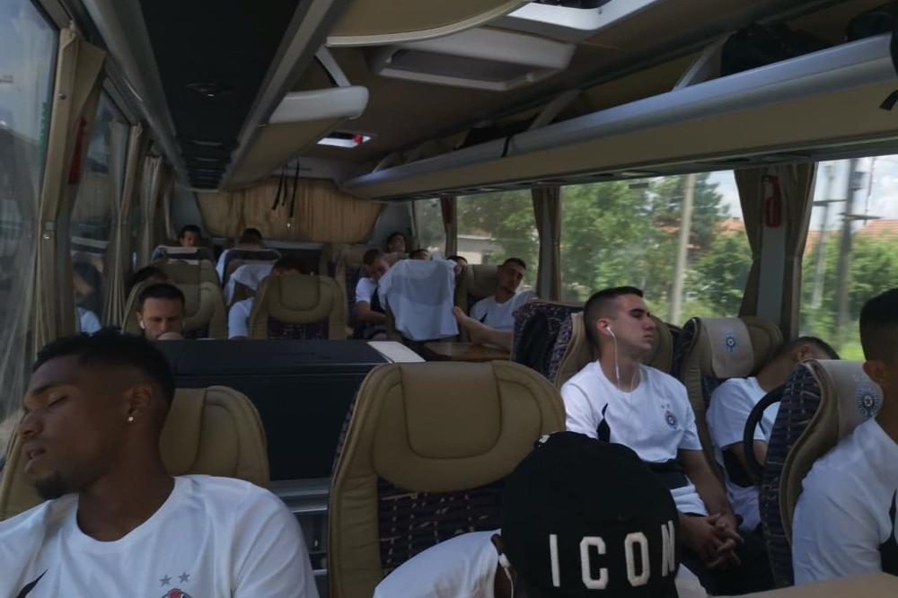 NOVI PREOKRET: Pričalo se da će ići na pripreme Partizana, ali je ipak ostao u Beogradu!