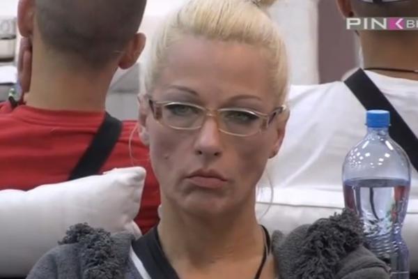 AKO JE MIKI OVO TRPEO, SVAKA MU ČAST! Otkriveno sve o Suzani Perović, ona je MONSTRUM koji udara na PATETIKU