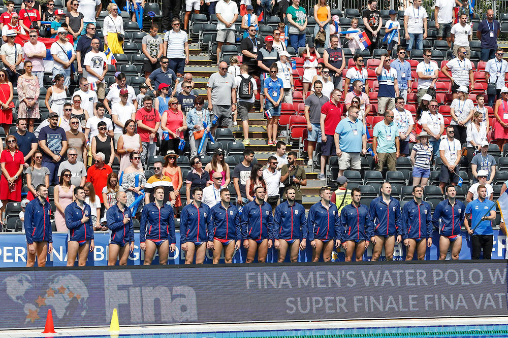 SINIŠA MIHAJLOVIĆ DOBIJA PODRŠKU I OD VATERPOLISTA: Delfini mislima sa srpskim trenerom!