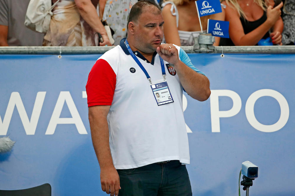 DEJAN SAVIĆ JE PRELEŽAO KORONU, ALI MORA DA OKRENE NOVI LIST: Moram da povedem računa, a nisam baš disciplinovan!