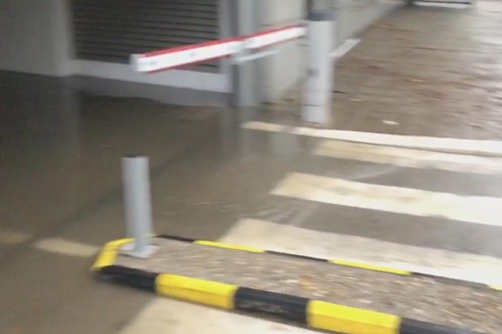 VATROGASCI U STRAHU OD EKSPLOZIJE! Garaža poslovnog centra GTC na Novom Beogradu potpuno potopljena! OSEĆA SE GAS