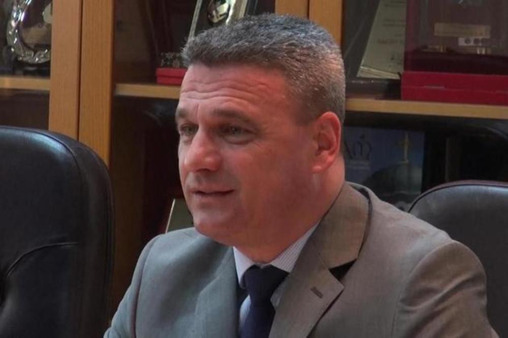 RAZBOJNIK UPAO U KUĆU GRADONAČELNIKA ČAČKA DOK SU MU DECA SPAVALA! Nezapamćena drama