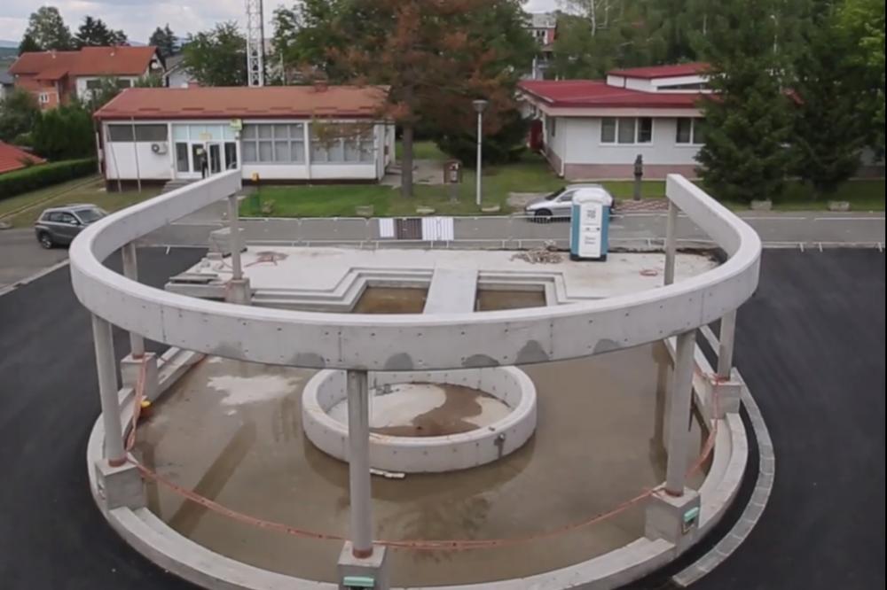 HDZ-OV NAČELNIK DIŽE SPOMENIK TUĐMANU! Pogledajte kako OVO IZGLEDA! (FOTO)