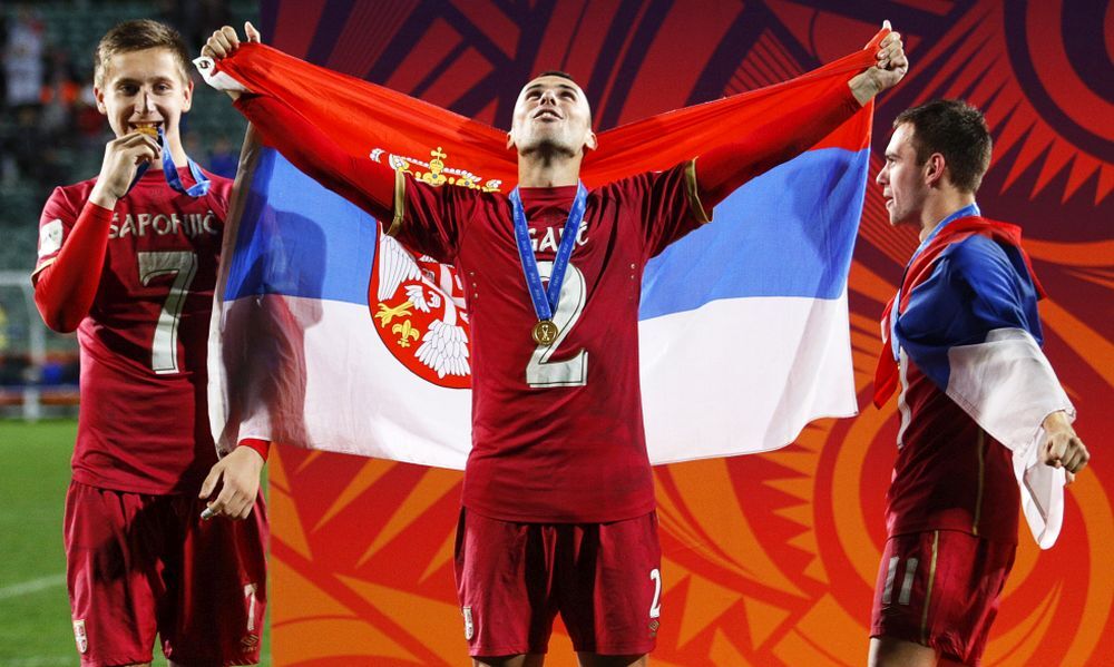 Slavlje Ivana Šaponjića, Milana Gajića i Andrije Živkovića posle osvojenog Svetskog prvenstva