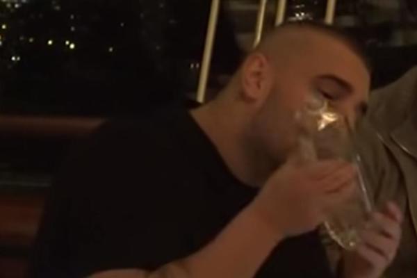 OVAKO JE IZGLEDALO SLAVLJE POD ŠATOROM! Darko Lazić slavio rođenje sina Alekseja: BRESTAČ NE PAMTI ovakvo SLAVLJE