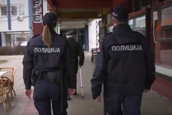 U PRIJEPOLJU IZBILA MASOVNA TUČA! Pribojac je mladiću (27) ODSEKAO UVO dok je ležao na podu?