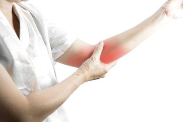 UKOČENI, OTEČENI I BOLNI ZGLOBOVI? Ovih 7 sastojaka najbolji su u borbi protiv ARTRITISA!