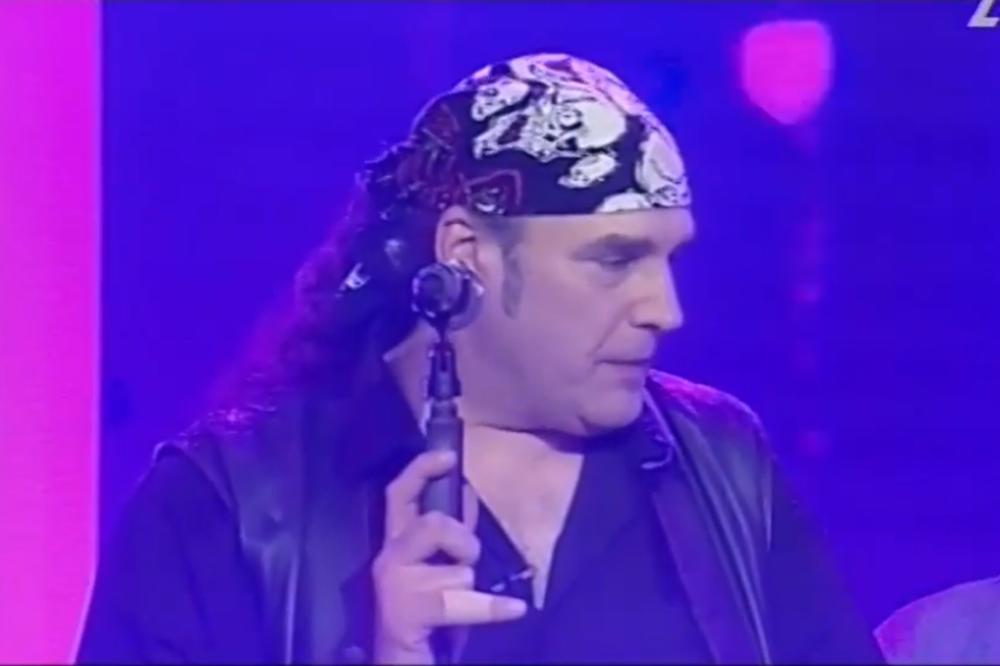 BIO JE ZVEZDA 90-IH: Iz RIJALITIJA je izveden ZBOG BOLESTI, a da ga sretnente na ulici, NE BISTE GA PREPOZNALI!