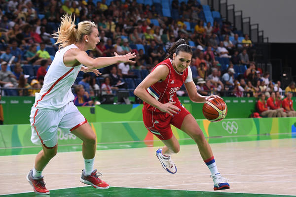 SONJA PETROVIĆ PRED EP: Suočavamo se sa minusima, ali publika će da nas nosi!