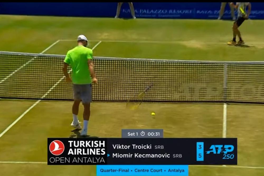 TROICKI TOTALNO IZGUBIO RAZUM U SRPSKOM DERBIJU: Viktor divljao, bacao reket i žestoko vređao!