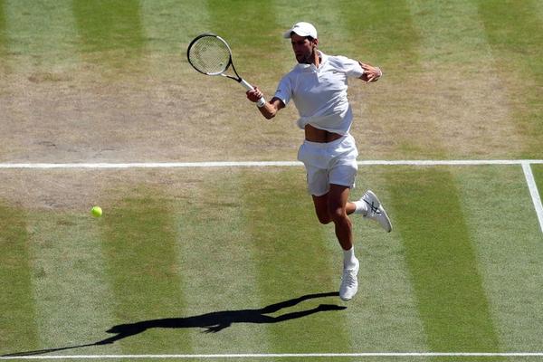 DA BISTE OSVOJILI VIMBLDON PRVO MORATE DA POBEDITE ĐOKOVIĆA! Nisam video čoveka koji to bolje radi od njega!