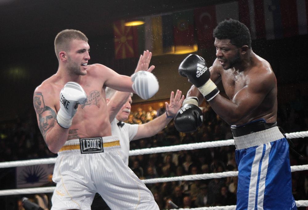 Veljko Ražnatović u akciji  